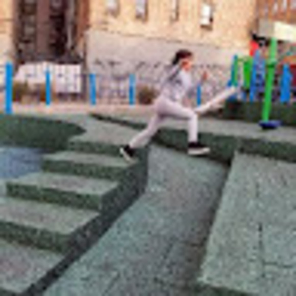 Meet your Posher, Jenn - Picture 1 of 1